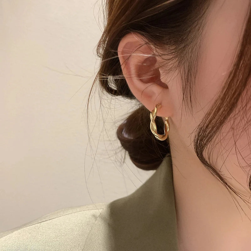 ツインツイストピアス